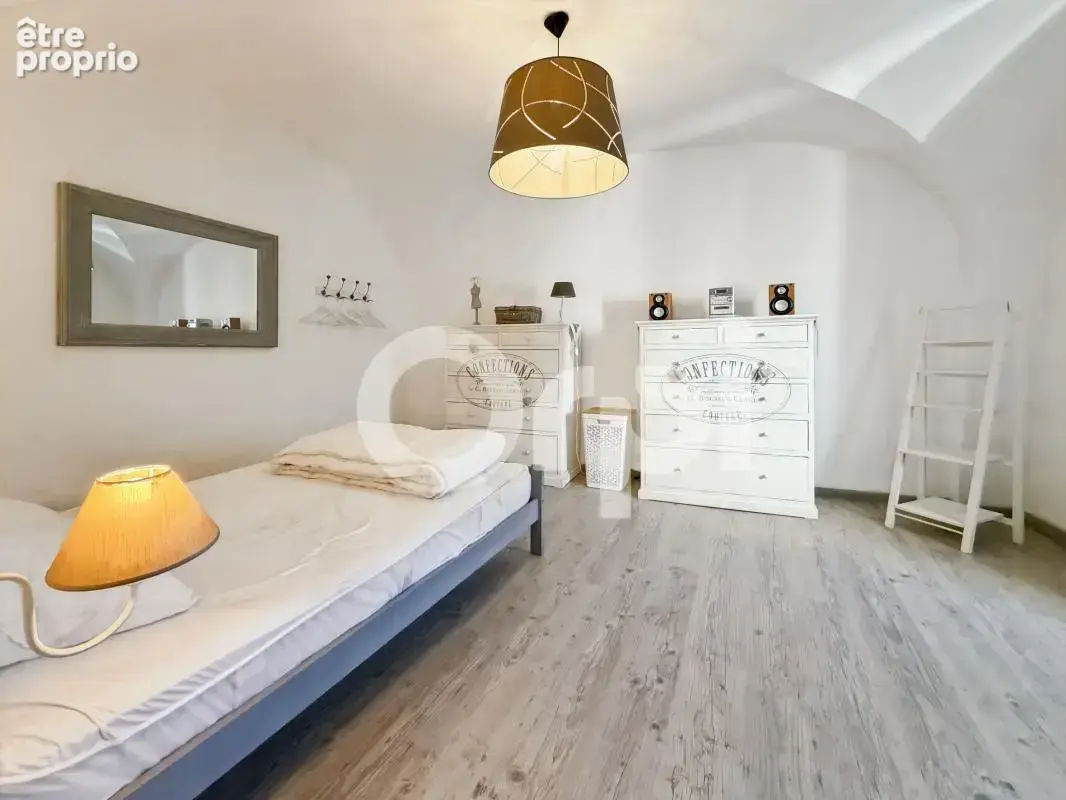 Appartement À Vendre - photo 3