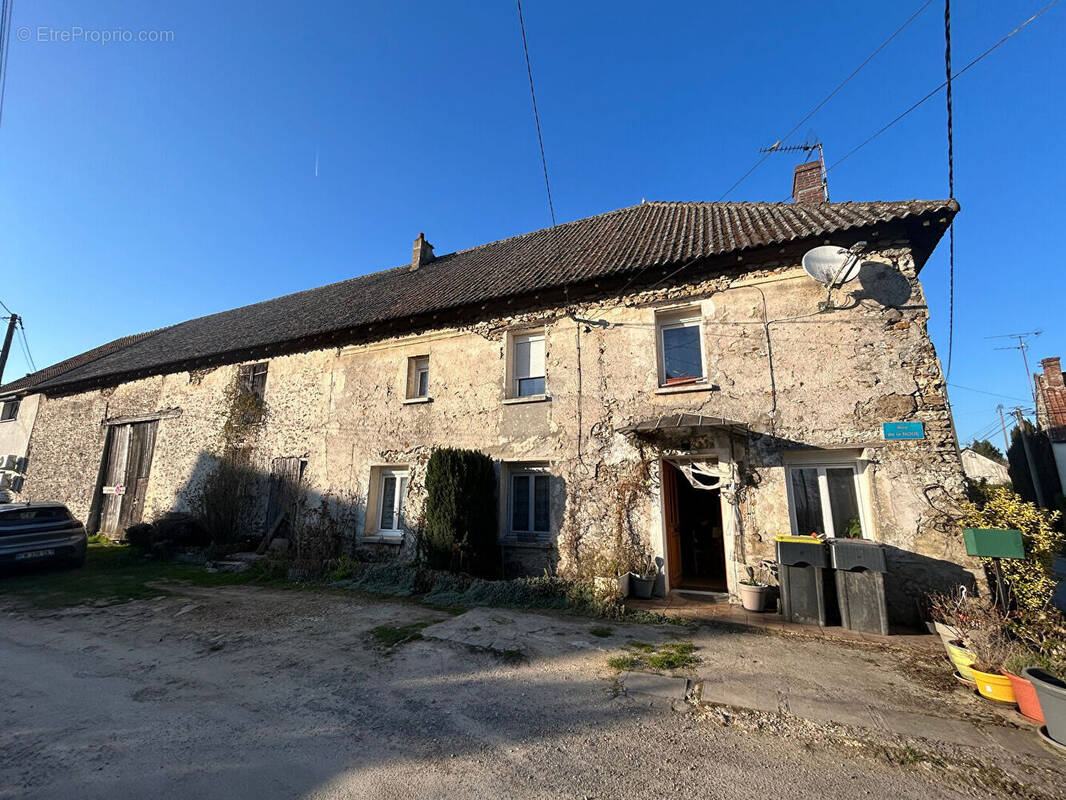 Maison à LA FERTE-GAUCHER