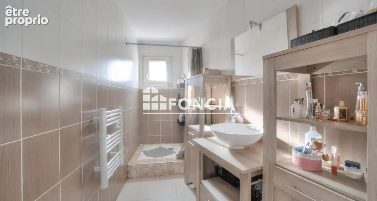  À vendre – Appartement T3 lumineux à 5 minutes de la gare - photo 8