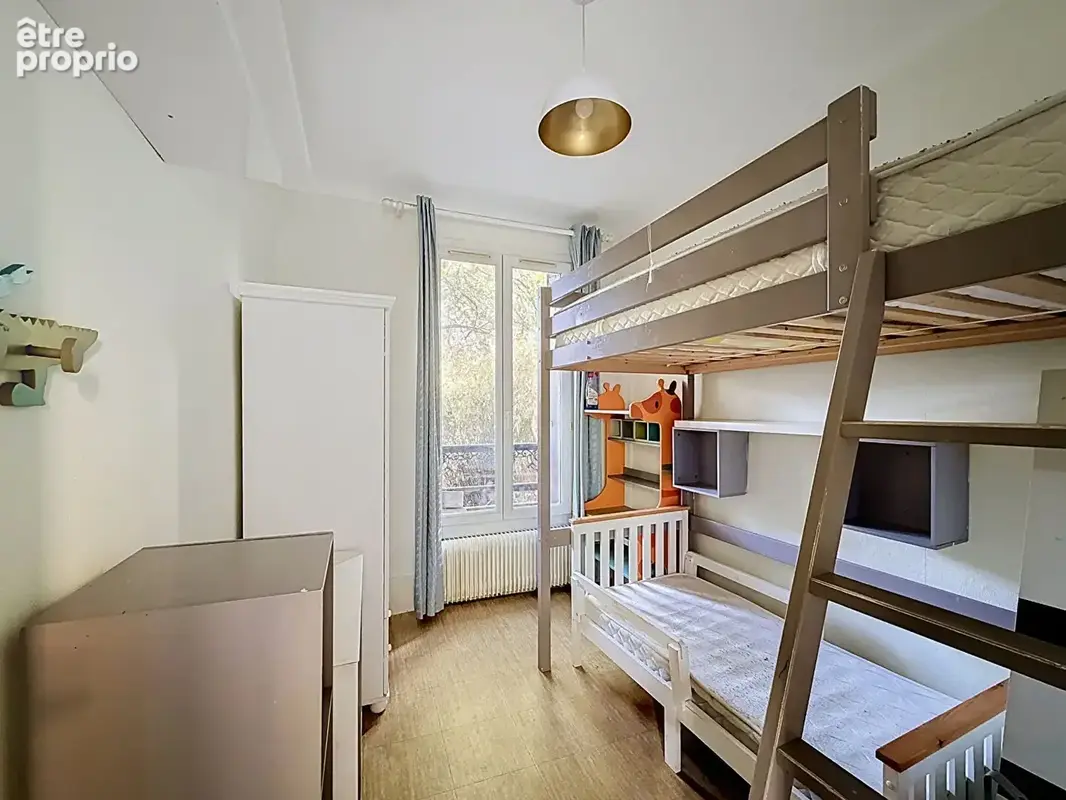 Montreuil, croix de chavaux, proche du parc des guilands, petite copropriete de 3 logements, appartement 3 pieces avec cave, gar - photo 4