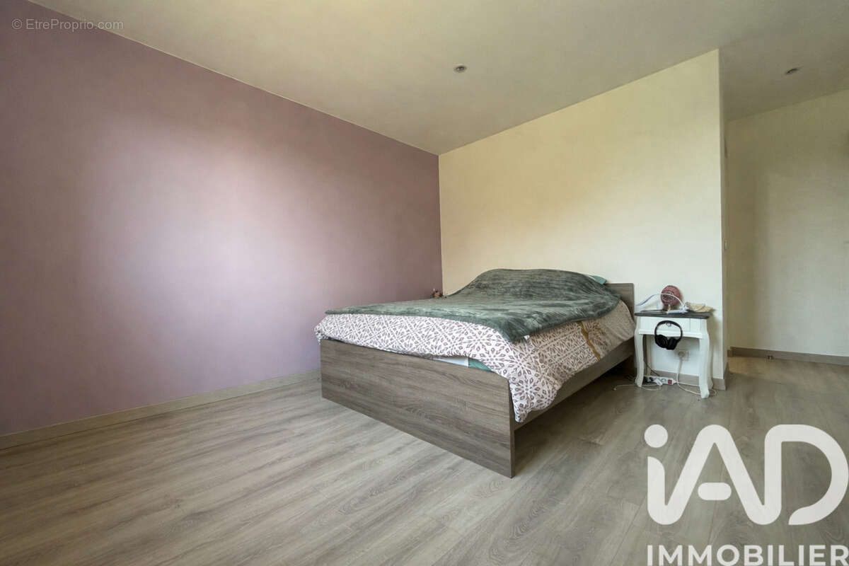 Photo 6 - Maison à PRESLES-EN-BRIE