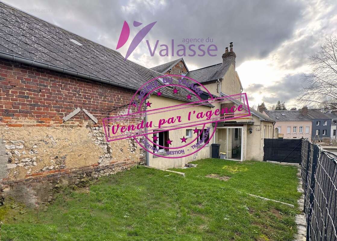 Maison à LILLEBONNE