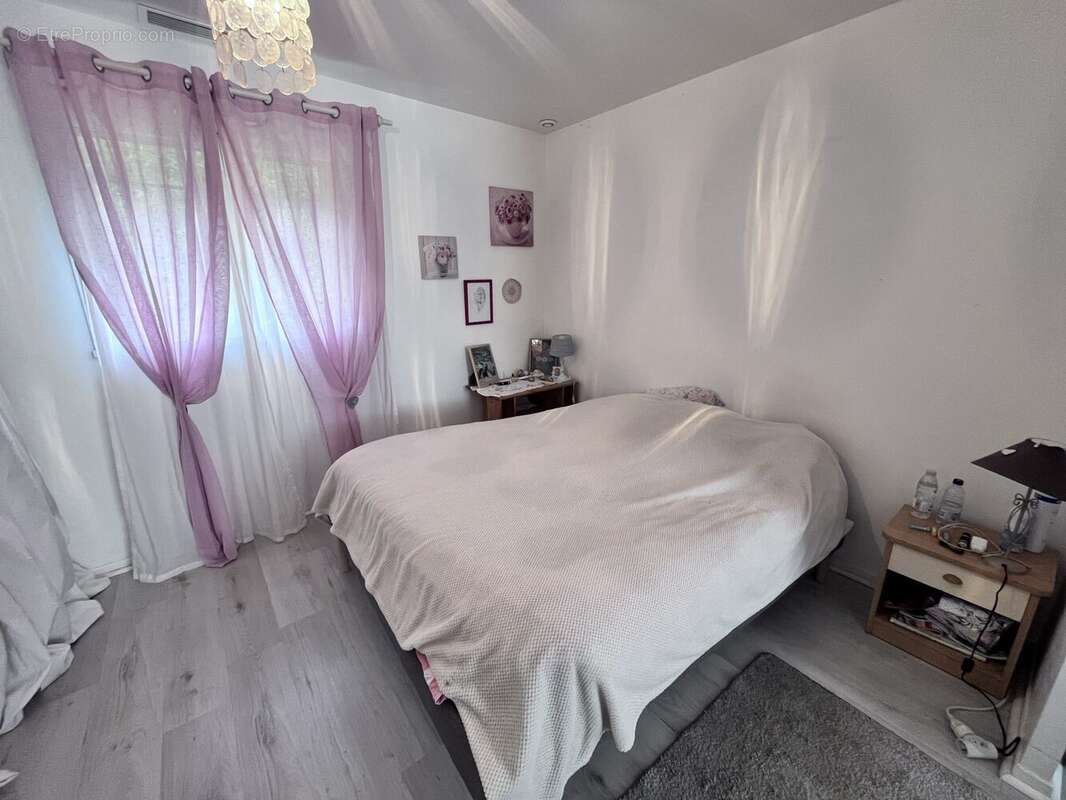 Maison à SAINT-JULIEN-D'EYMET