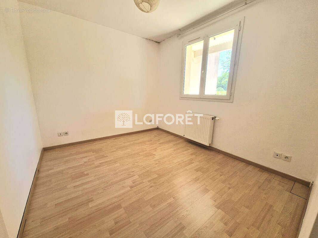 Appartement Condat Sur Vienne 2 pièce(s) 46.69 m2 - photo 7