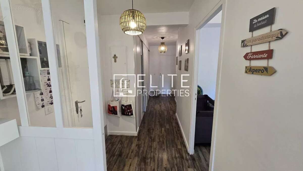 Appartement à LE CANNET