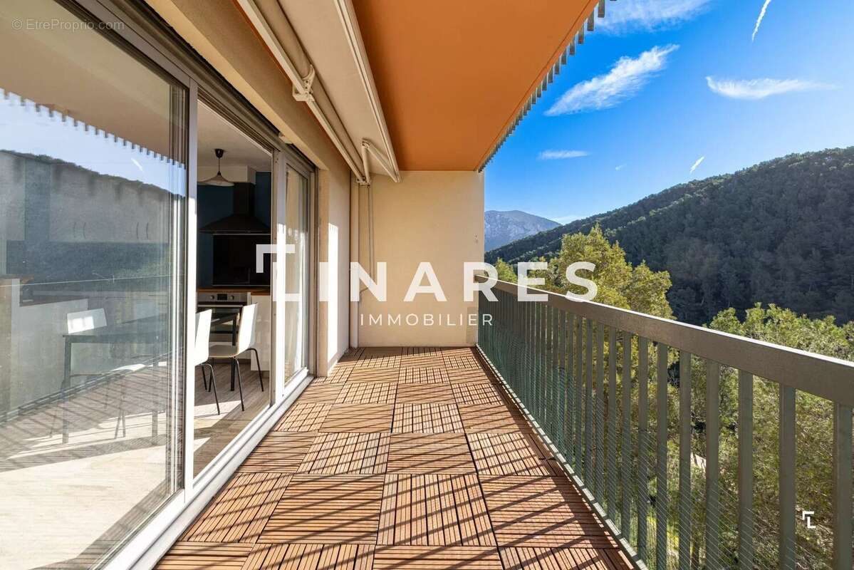 Appartement à MARSEILLE-9E