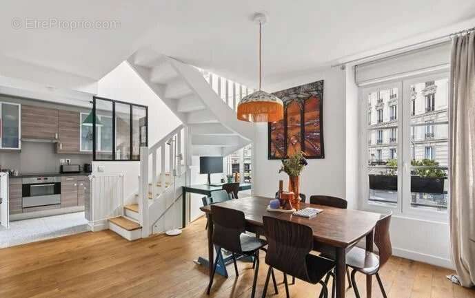 Appartement à PARIS-19E