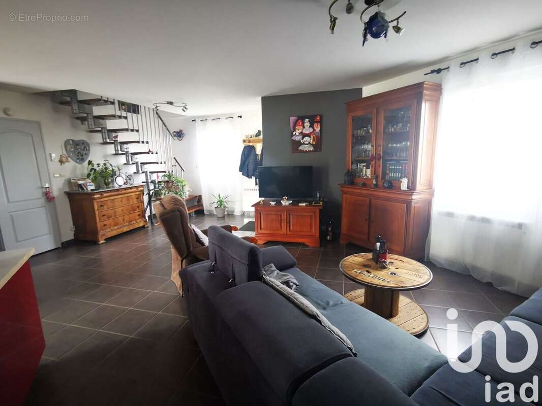 Photo 2 - Maison à DOLLON