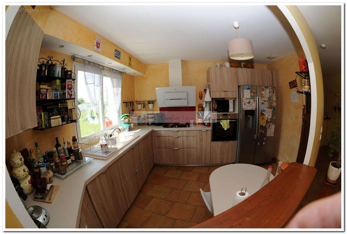 Maison à SAINTE-SEVERE