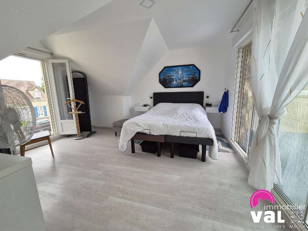 Maison à MALESHERBES