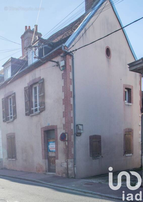 Photo 1 - Maison à CHATILLON-COLIGNY