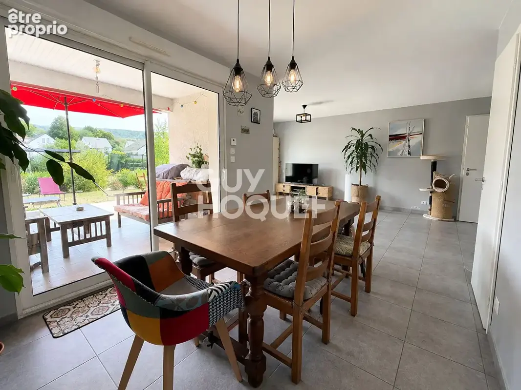 Maison de plain-pied - 81 m² - Terrain de 820 m² - Byans-sur-Doubs - photo 5
