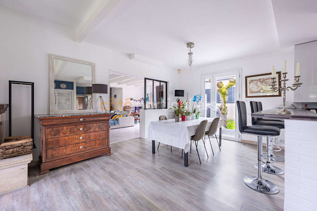 Maison à SUCE-SUR-ERDRE