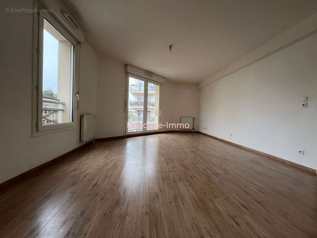 Appartement à BLAINVILLE-SUR-ORNE