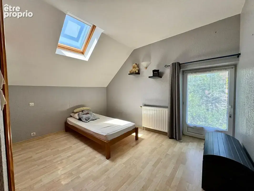 Maison Theillay 10 pièce(s) 220 m2 - photo 8