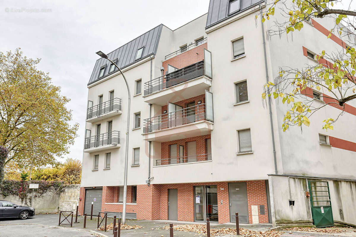 Appartement à LE KREMLIN-BICETRE