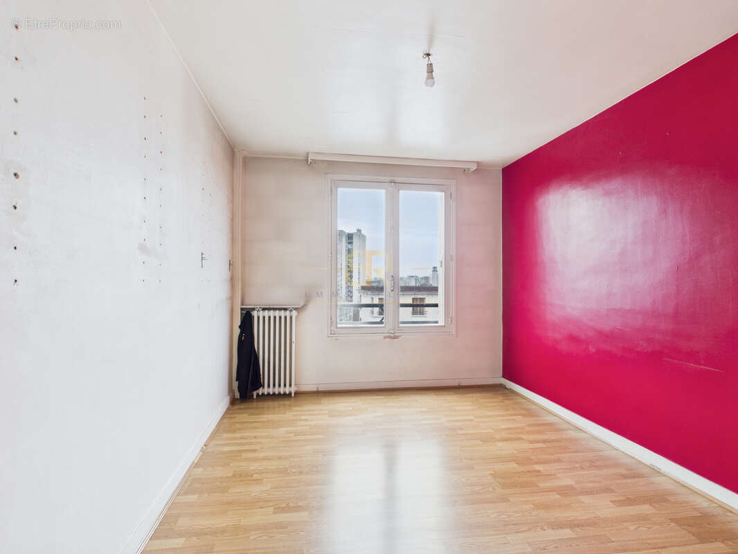 Appartement à AUBERVILLIERS
