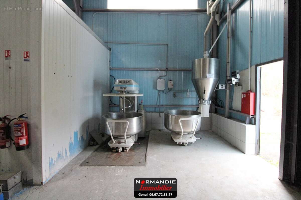 Commerce à QUINCAMPOIX