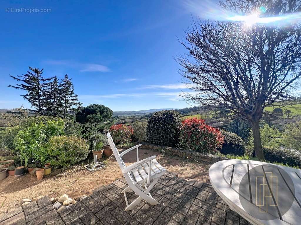 Maison à SAINT-JEAN-DES-VIGNES