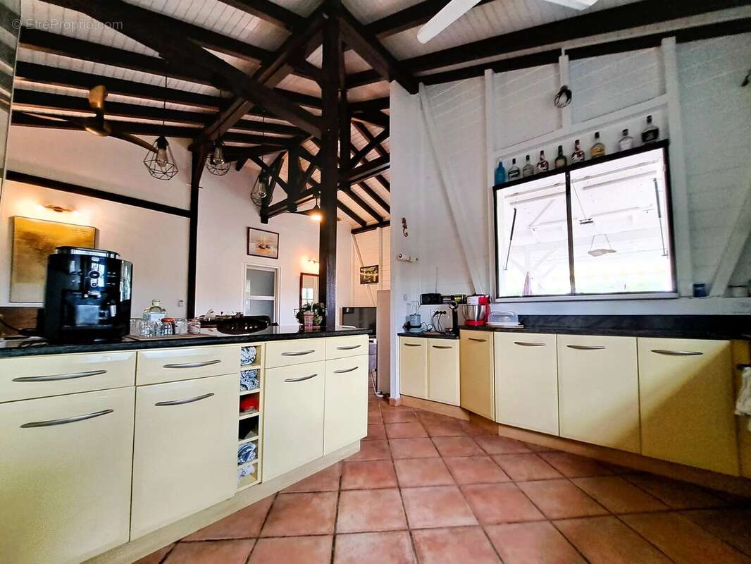 Maison à LE LAMENTIN