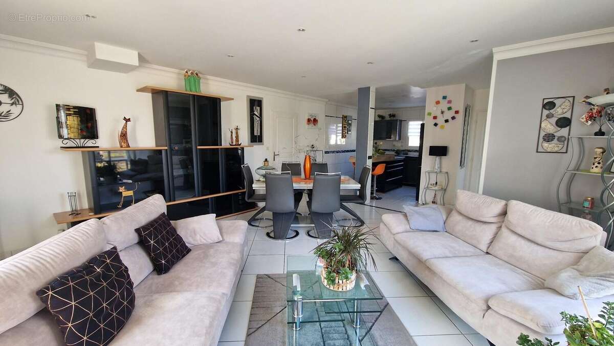 Maison à JOUE-LES-TOURS