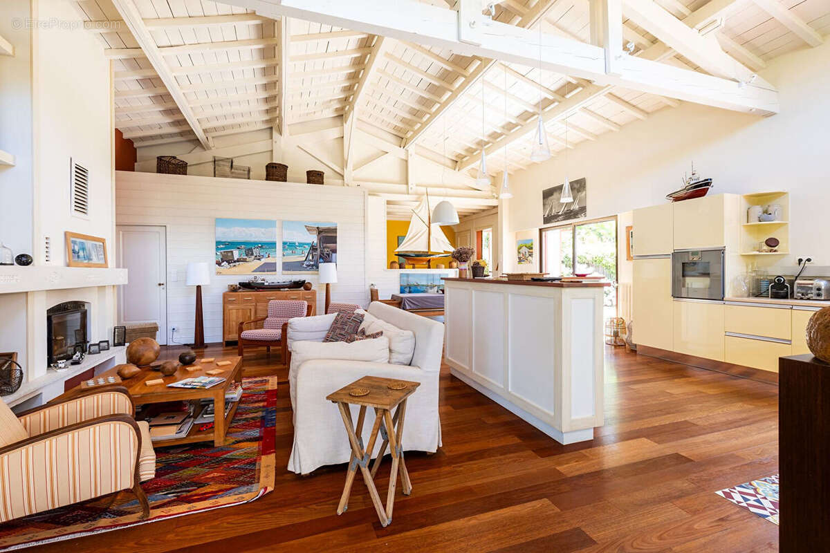 Maison à LEGE-CAP-FERRET