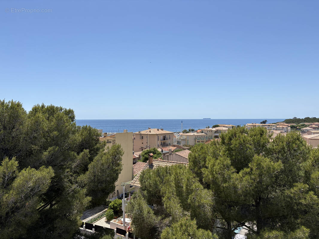 Appartement à SAUSSET-LES-PINS
