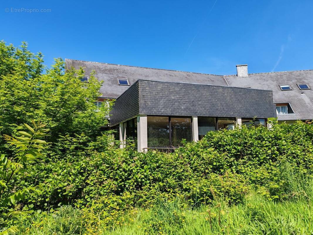 Appartement à PLOUNEOUR-MENEZ