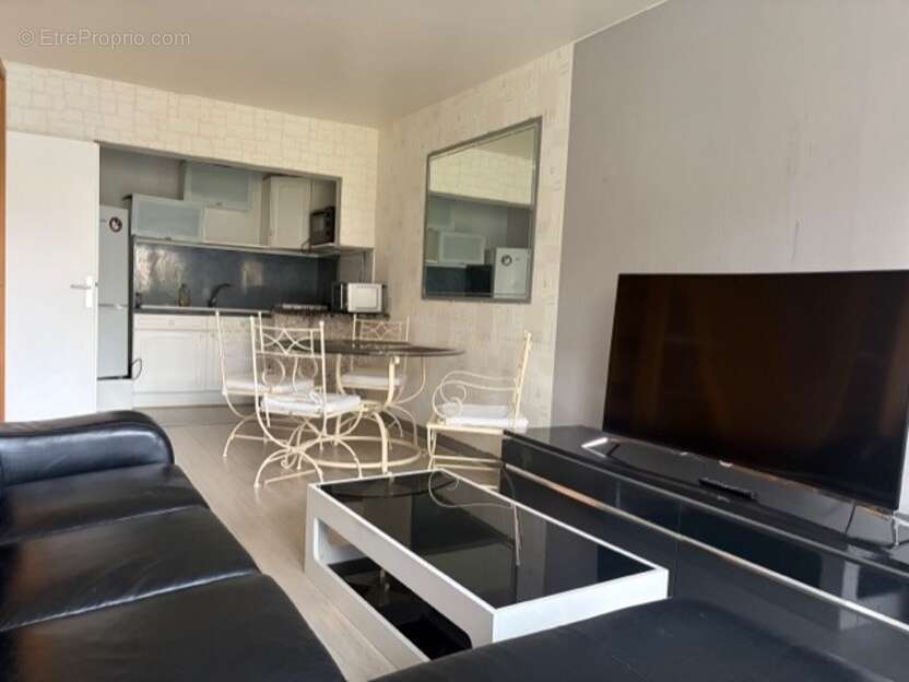 Appartement à SAINT-MICHEL-SUR-ORGE