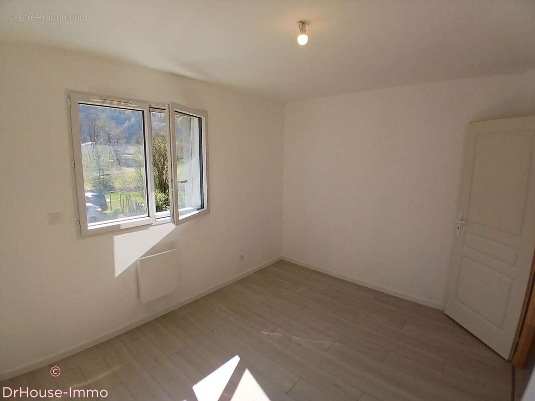 Maison 100 m² à Aiguebelle  - photo 6