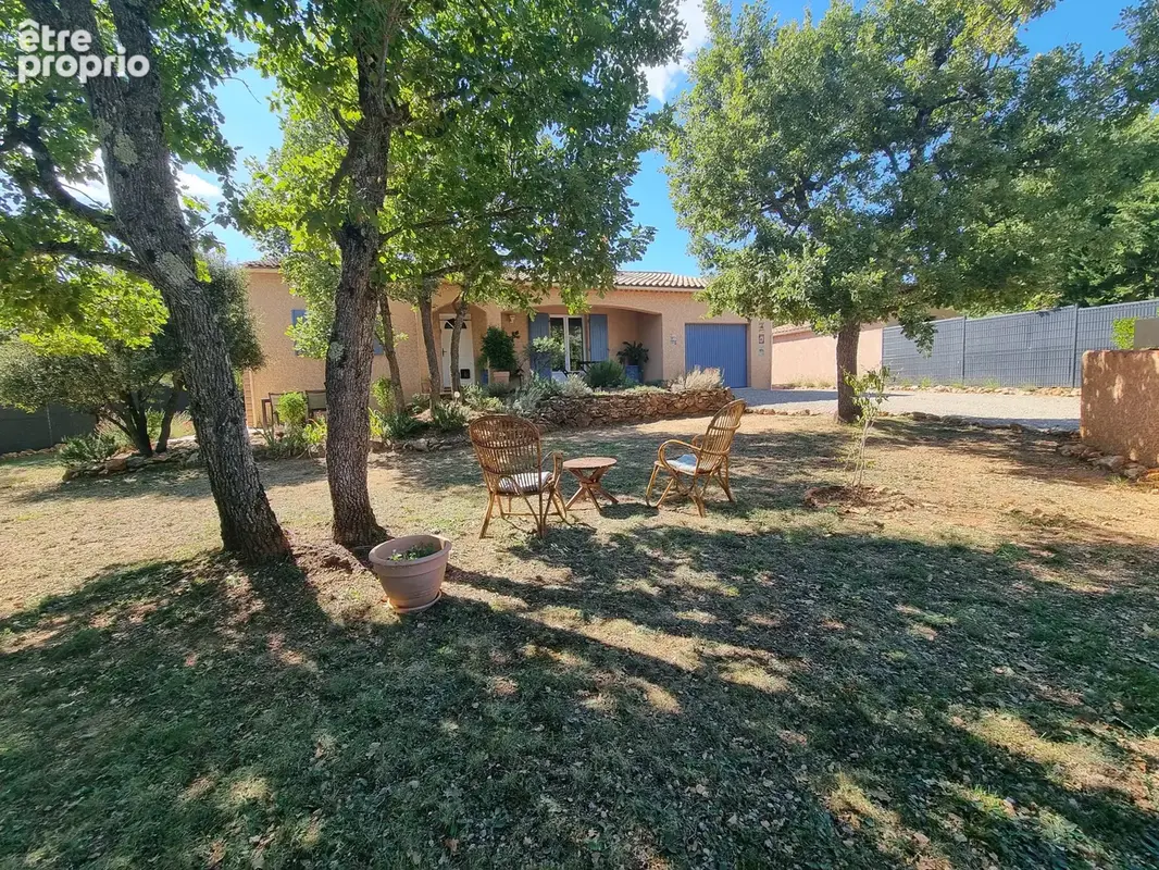 A Régusse Villa de 104m2 avec piscine et garage - photo 3