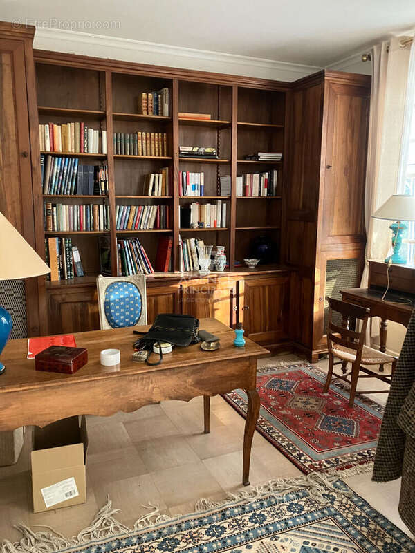 Maison à MAISONS-LAFFITTE