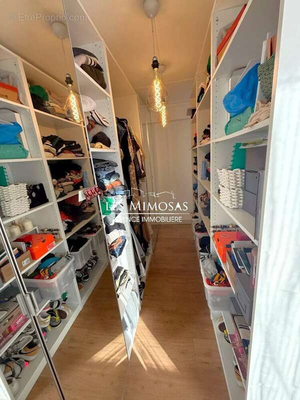 Appartement à SAINT-RAPHAEL