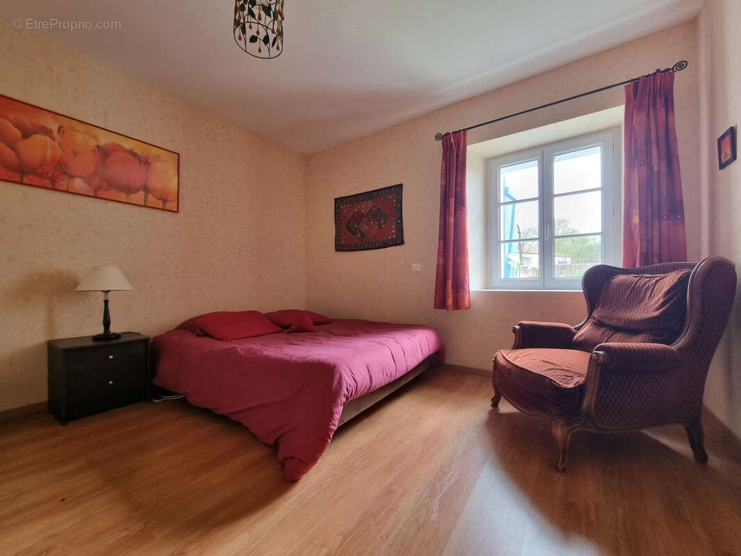 Maison à BOIS-DE-CENE