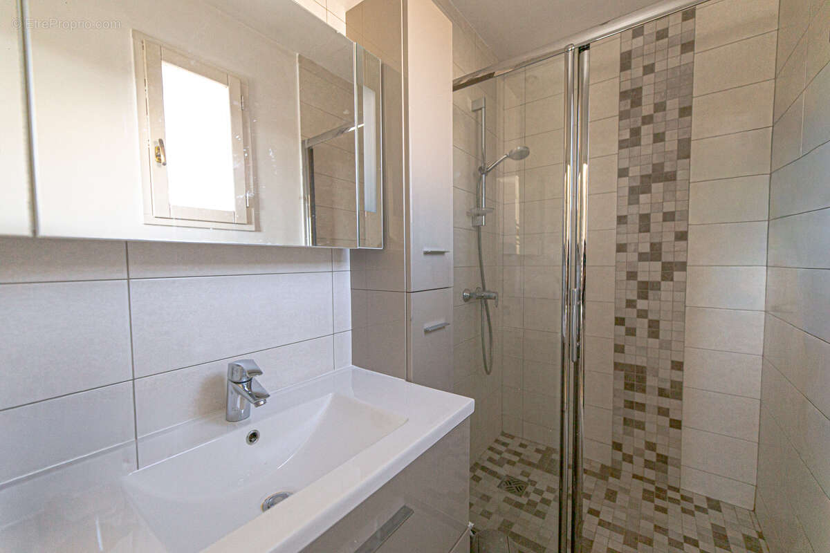 Maison à MANDELIEU-LA-NAPOULE