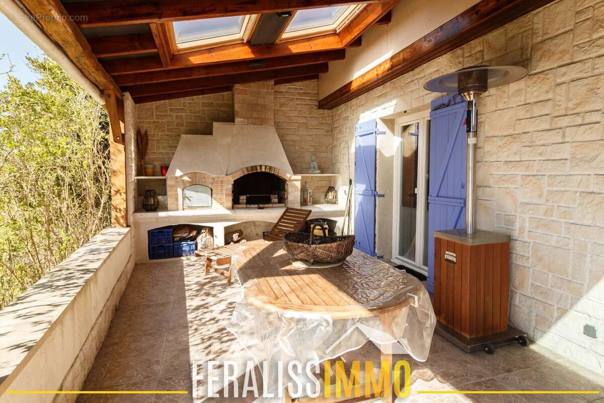 Maison à VAUX-SUR-SEINE