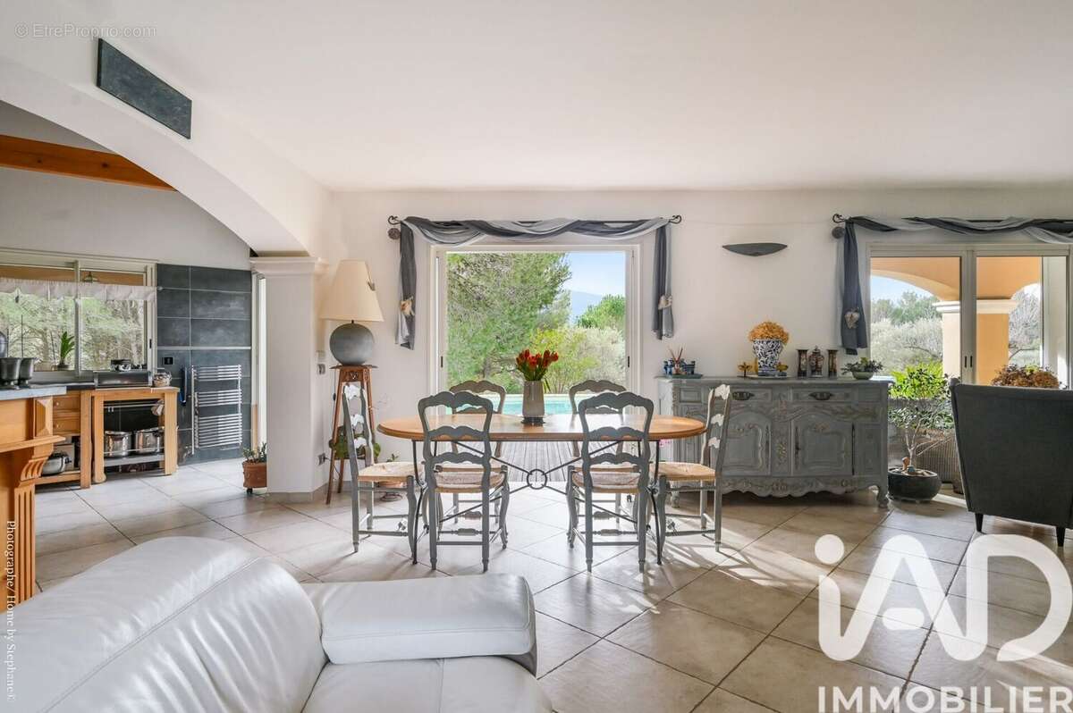 Photo 9 - Maison à SAINT-ZACHARIE