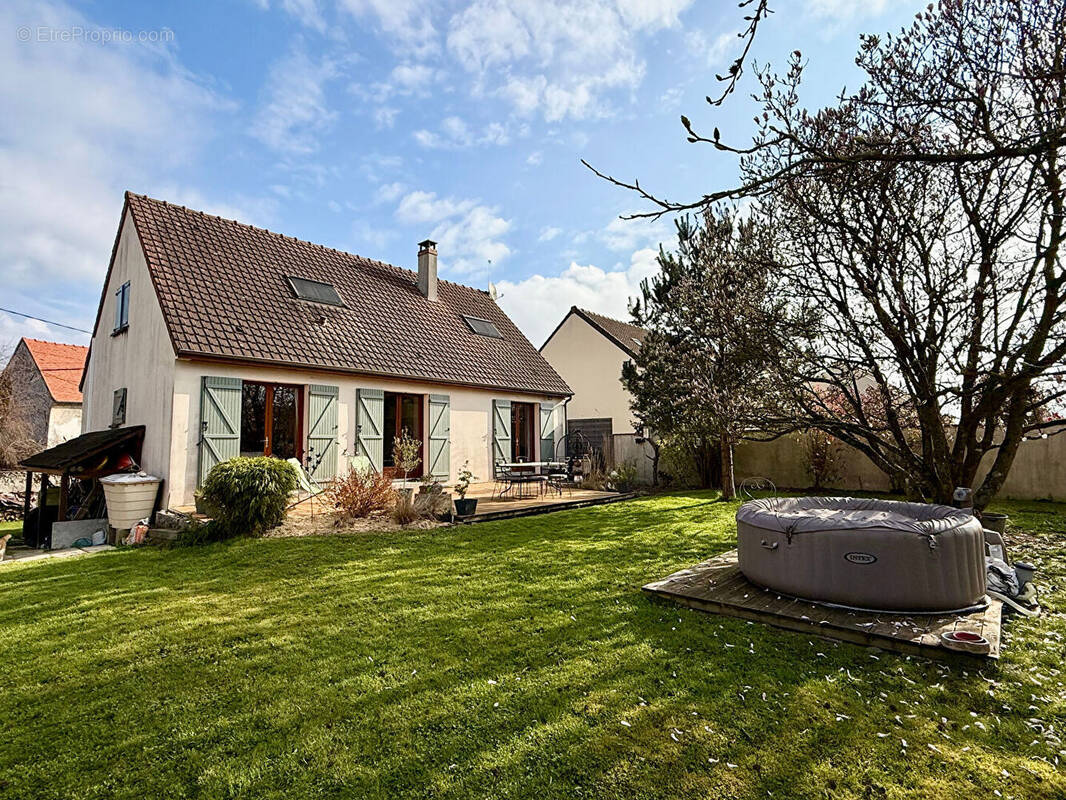 Maison à LA FERTE-SOUS-JOUARRE