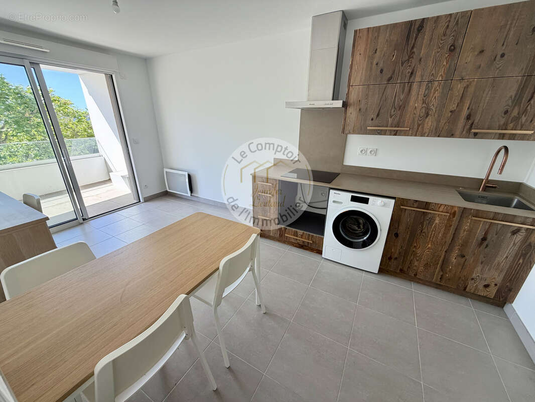 Appartement à MARSEILLE-9E