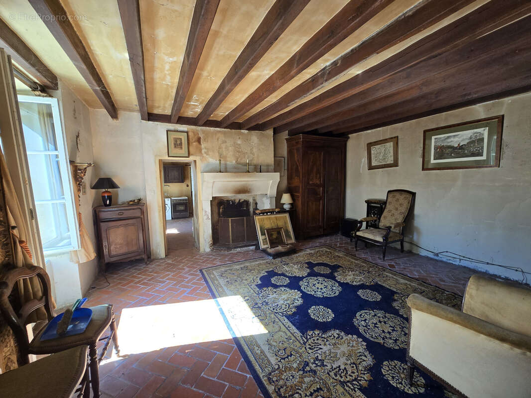 Maison à BETON-BAZOCHES