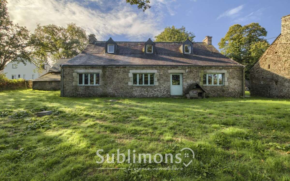 Maison à GRAND-CHAMP