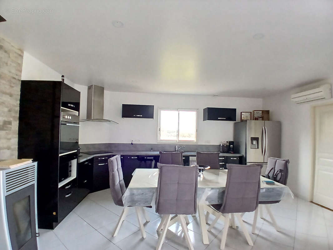 Maison à SAINT-SULPICE-DE-ROYAN