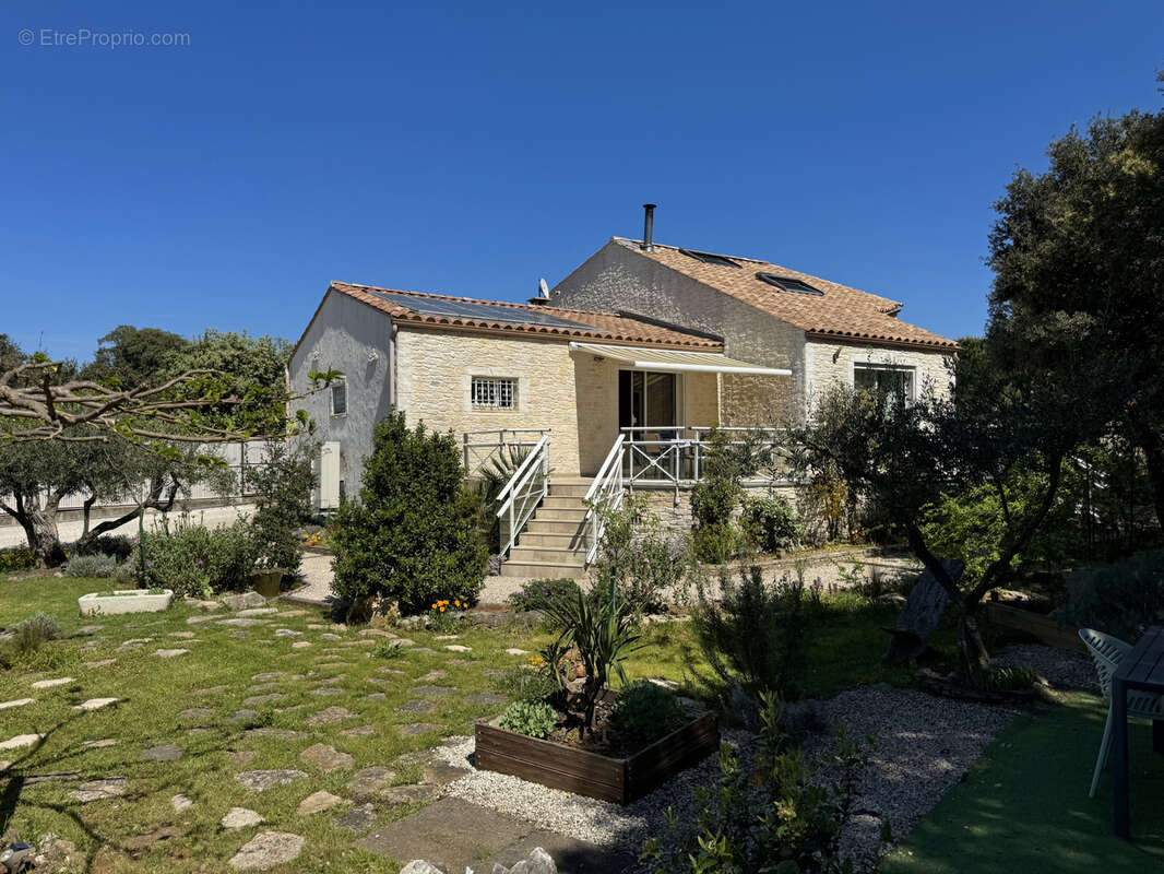 Maison à NIMES