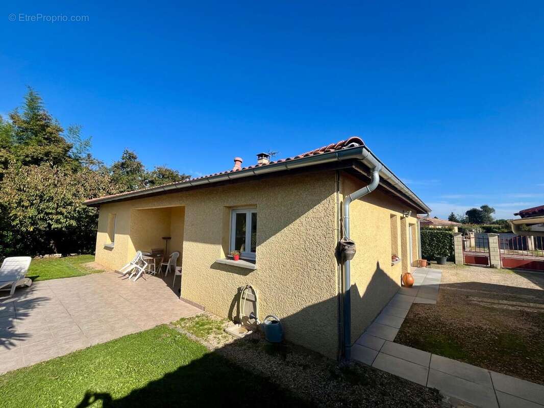 Photo 3 - Maison à PEYZIEUX-SUR-SAONE