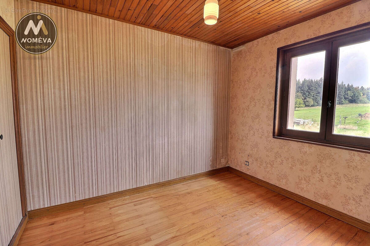 Maison à MONTFAUCON-EN-VELAY