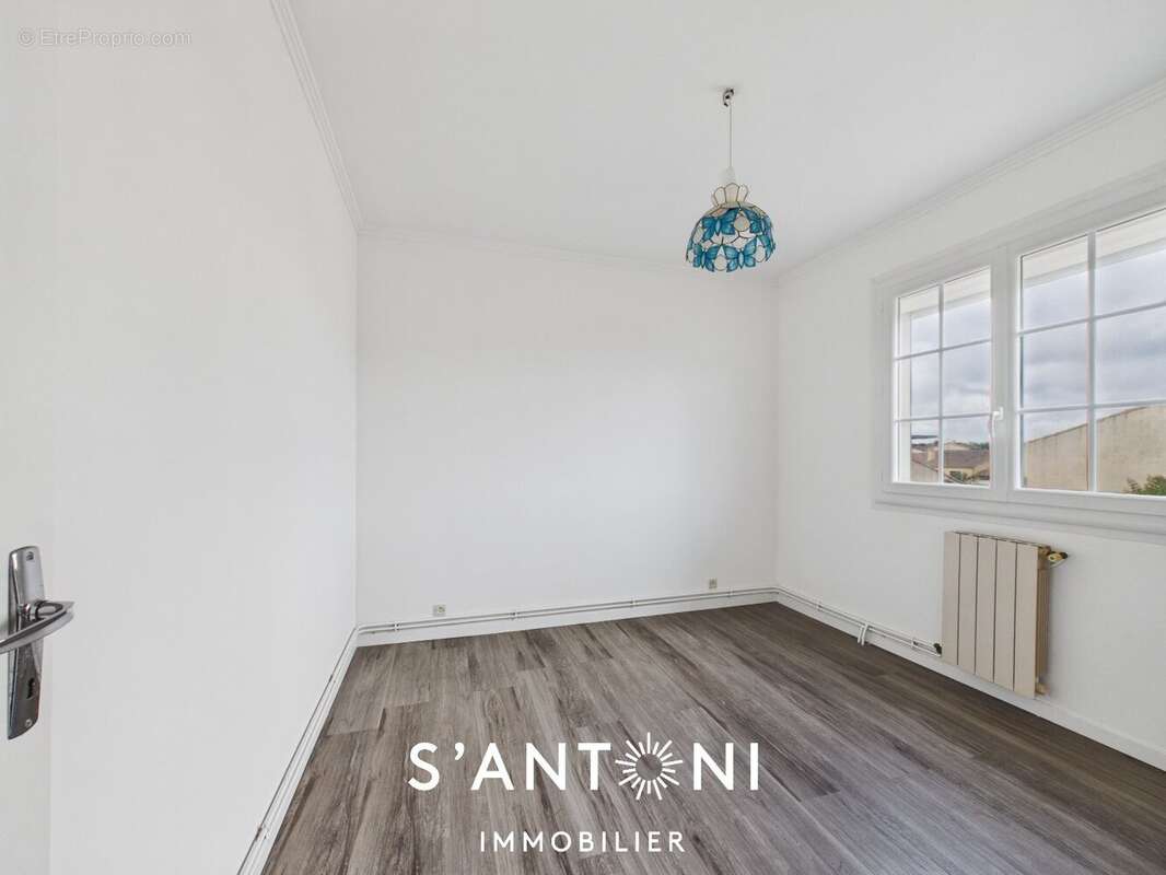 Maison à SAUVIAN