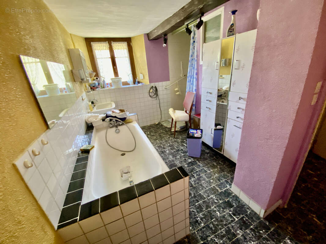 Maison à AUTECHAUX-ROIDE