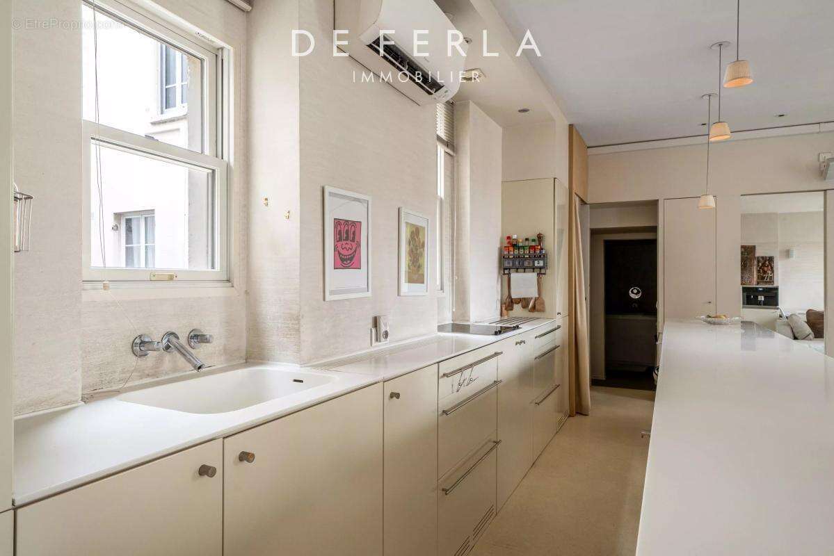 Appartement à PARIS-5E