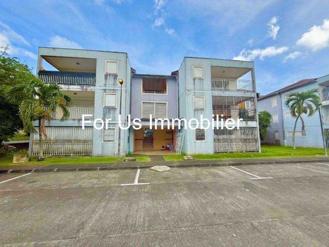 Appartement à SAINTE-ROSE