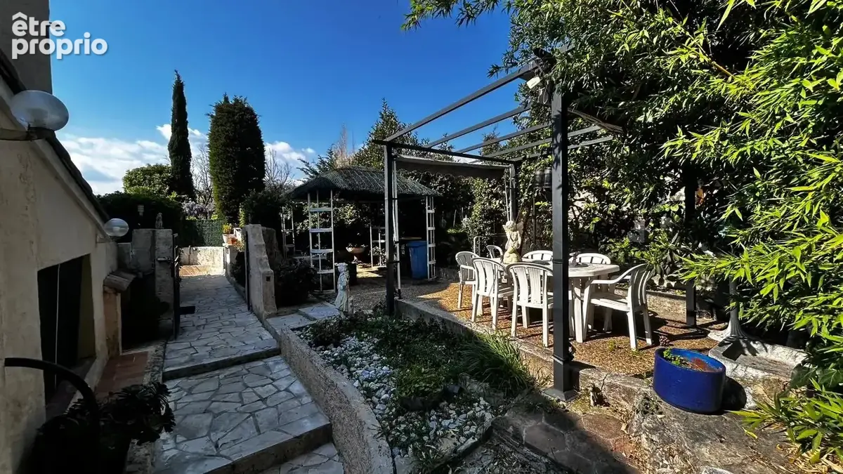 A vendre - Cannes - Vue mer   Appartement 3 pièces de 62 m²  + Terrasse de 15 m² + Jardin - photo 7